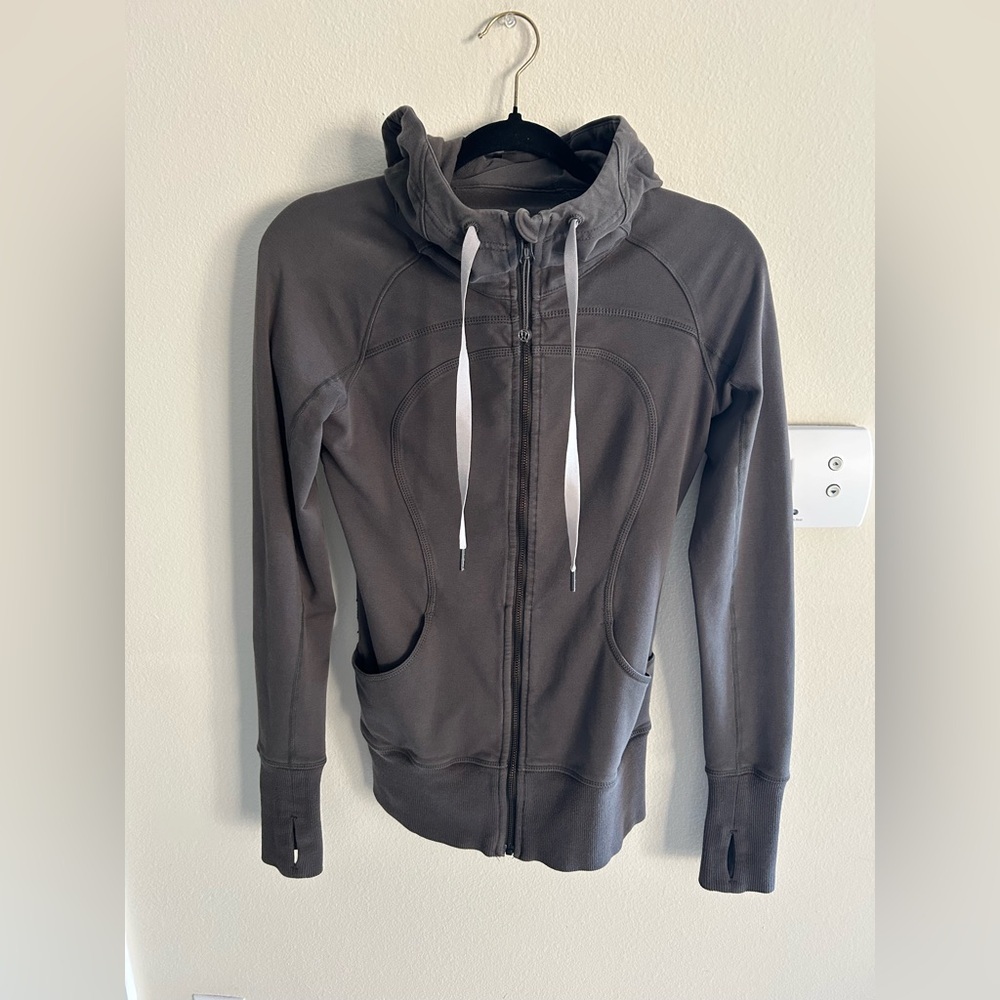 Lululemon vintage Y2K 90’s grey logo hooded scuba jacket 4